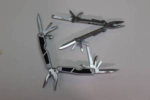 lot 39 image: (2) Utility Multi Tools