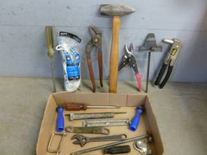 lot 48 image: Tools