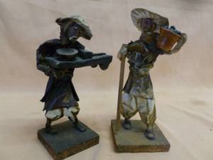 lot 72 image: Paper Machete Decorations