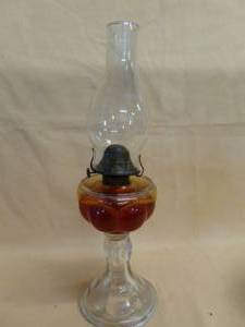 lot 79 image: Vintage Oil Lamp