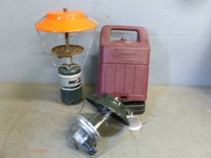 lot 108 image: Lanterns