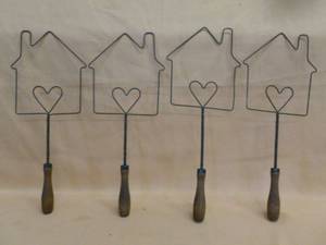 lot 121 image: Rug Beaters