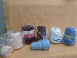 lot 152 image: New Spinning Machine Thread
