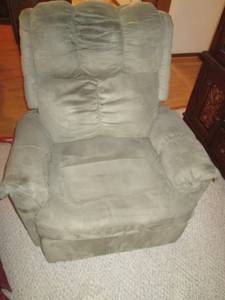 Green Reclining Chair...
