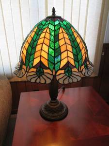Table Lamp With Decrative Plastic S...