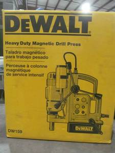 lot 15 image: Dewalt heavy Duty drill press