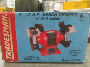lot 36 image: Tradesman bench grinder