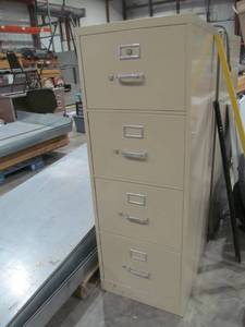 lot 92 image: file cabinet