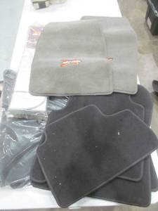 lot 120 image: floor mats,sunblockade