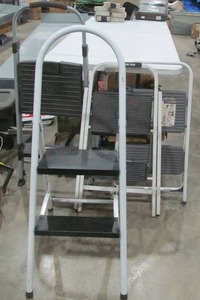 lot 124 image: ladders