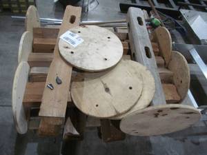 lot 165 image: split rail fence posts