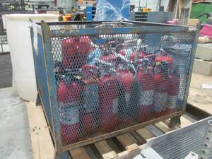 lot 197 image: fire Extinguiser