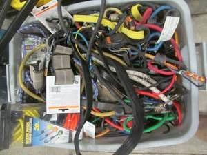 lot 213 image: tote bungee cords