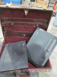 lot 236 image: briefcase