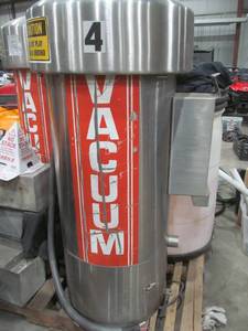lot 246 image: commercial vacuum pump
