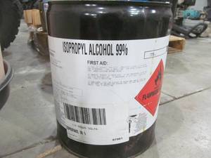 lot 255 image: container of Isopropyl Alcoholic