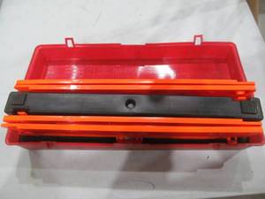 lot 281 image: triangle safety kit