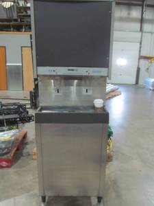lot 295 image: water ice machine
