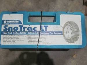 lot 304 image: Sno Trac LT cable chains