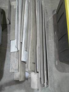 lot 311 image: corner protectors