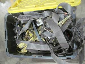 lot 312 image: Ratchets straps in tote