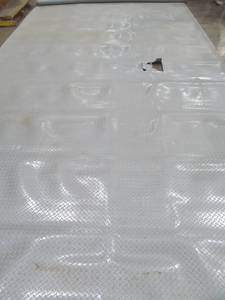 lot 318 image: vinyl rug