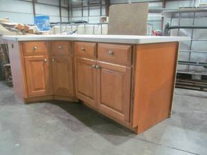 lot 327 image: custom island