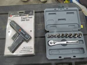 lot 356 image: craftsman tools