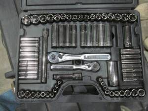 lot 360 image: craftsman 70 piece tool set