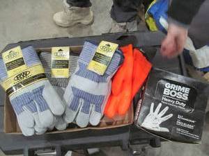 lot 383 image: gloves