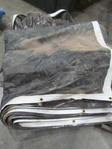lot 407 image: tarp