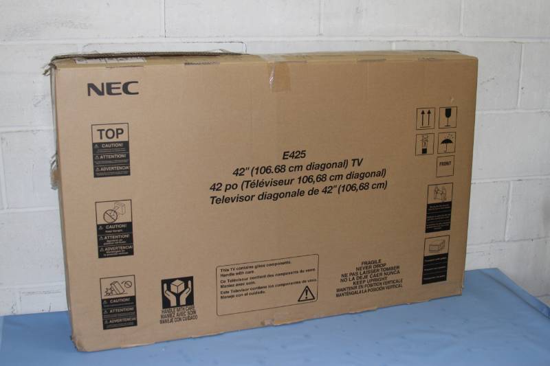 lot 4 image: NEC E425 Direct Lit Commercial Grade 42 LED Widescreen 1080p Display  Monitor  Television