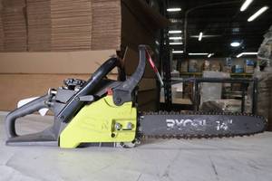 lot I27 image: 14 in. 37cc 2-Cycle Gas Chainsaw
