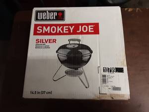 lot 2 image: NEW Silver Weber Smokey Joe