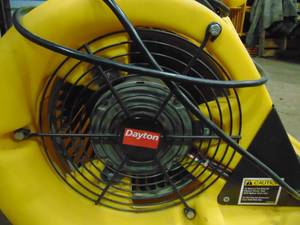 lot 87 image: Floor Fan