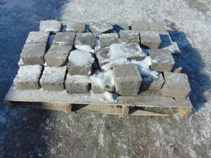 lot 3 image: Lot of Landscaping Pavers