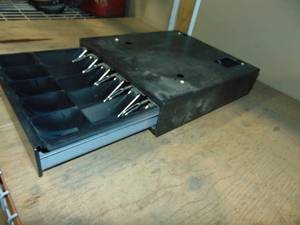 lot 30 image: Cash Box Drawer