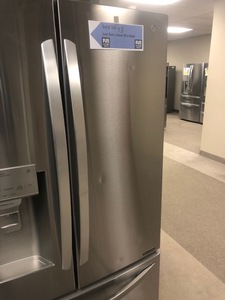 lot 1 image: LG Refrigerator