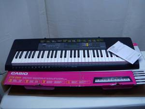 lot 3 image: Casio CTK-2500 Portable Keyboard - Black