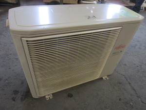 lot 511 image: FUJITSU SPLIT TYPE INDOOR AIR CONDITIONER