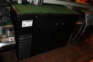 lot 8 image: True Commercial NSF 49-18in. Bar Refrigerator 2-Swing Door