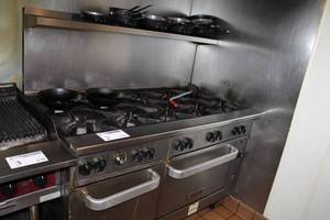 lot 2 image: Vulcan Commercial Stainless Steel NSF 10-Burner Grill and Oven