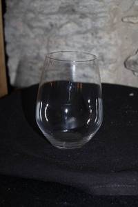 lot 55 image: Lot of (20) Stemless Wine Glass 5in.