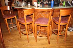 lot 98 image: Lot of (4) Wood Padded Bar Chairs