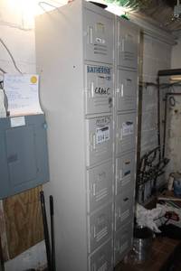 lot 114 image: Metal Storage Lockers