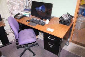 lot 107 image: Wood Top Metal Office Desk, Computer Office Desk, Rolling Office Chair