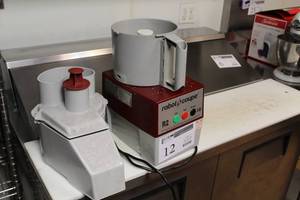 lot 12 image: Robot Coupe Food Processor 3-qt. R2 Ultra