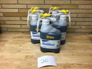lot 26 image: SEALED AIR DIVERSEY lot of 5 5L JUGS degreaser
