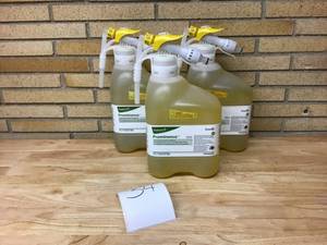 lot 34 image: SEALED AIR DIVERSEY 3 cases of 4 heavy duty prespray - 3.78L Jugs - 12 Jugs total