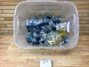 lot 37 image: Mixed bin of 5 oz bags